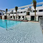 Esmeralda Homes By Livvo