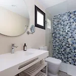 Esmeralda Homes By Livvo Cotillo