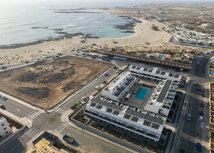 Esmeralda Homes By Livvo *