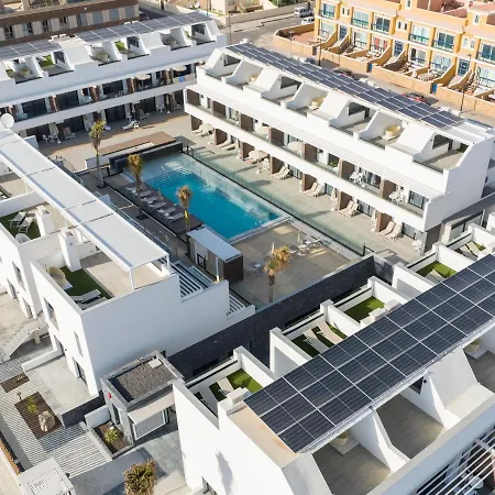 Esmeralda Homes By Livvo *