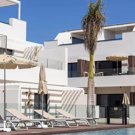 Esmeralda Homes By Livvo *