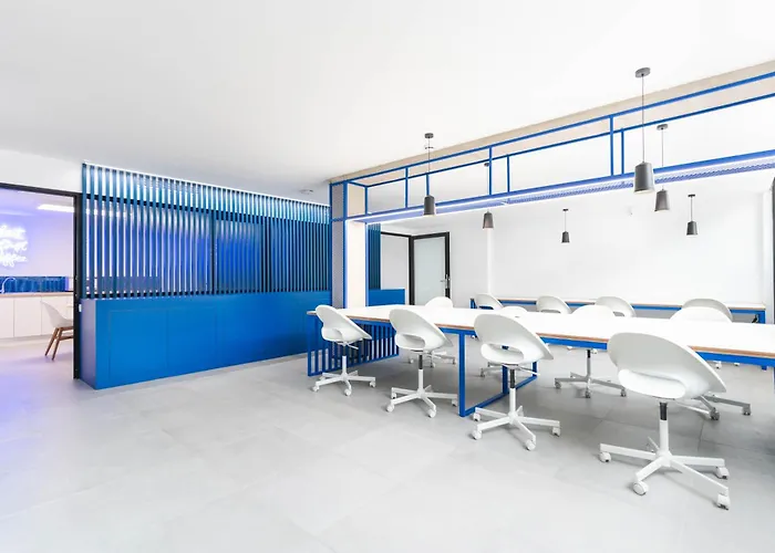 Esmeralda Homes By Livvo