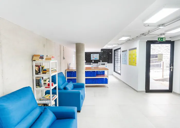 Esmeralda Homes By Livvo