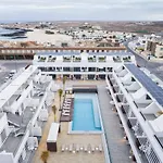Daire Esmeralda Homes By Livvo Cotillo