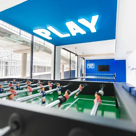 公寓 Esmeralda Homes By Livvo