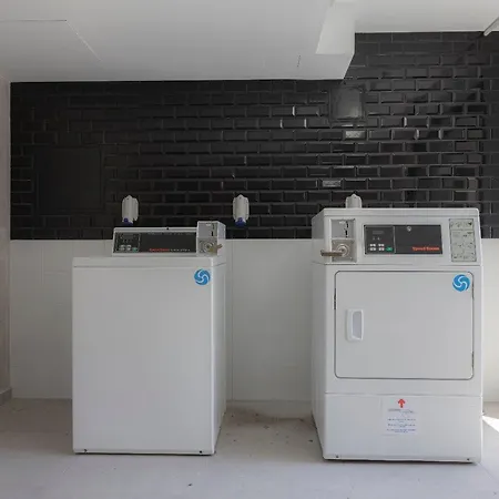 Esmeralda Homes By Livvo * Cotillo