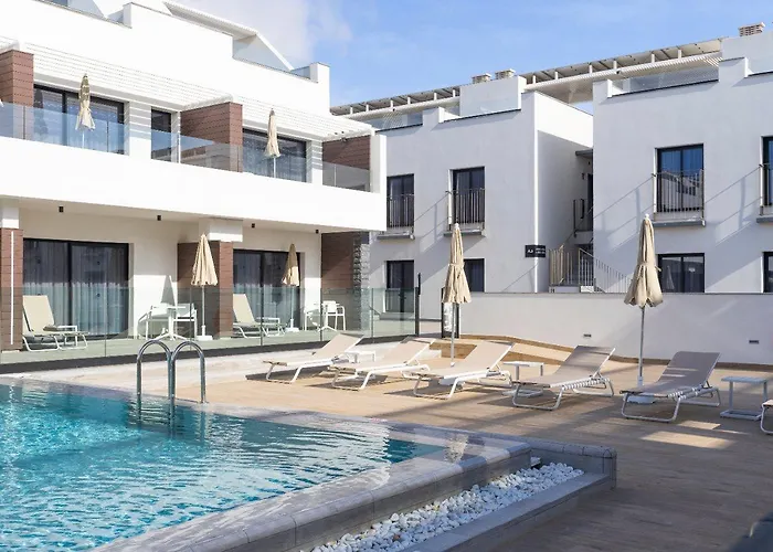 Lägenhet Esmeralda Homes By Livvo *