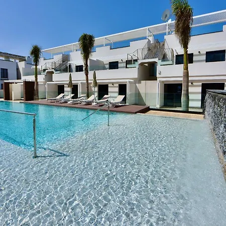 Esmeralda Homes By Livvo